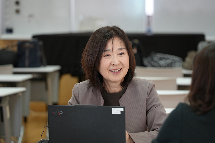 深谷 友美子